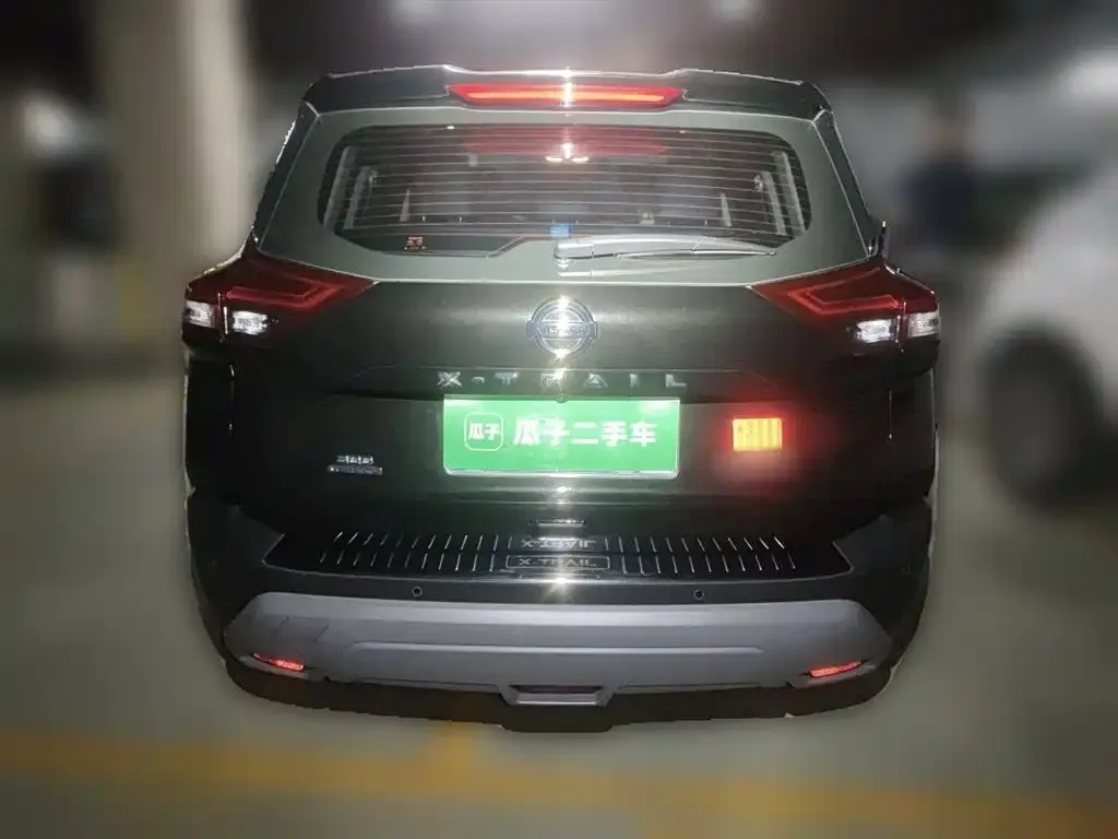 Nissan X-Trail — фото 10