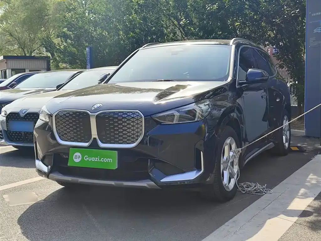 BMW iX1 2025 из CN, фото 9