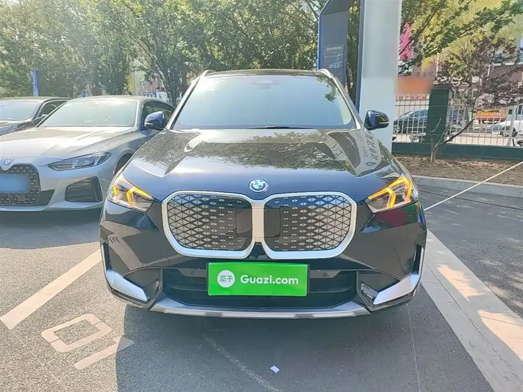 BMW iX1 2025 из CN, фото 10