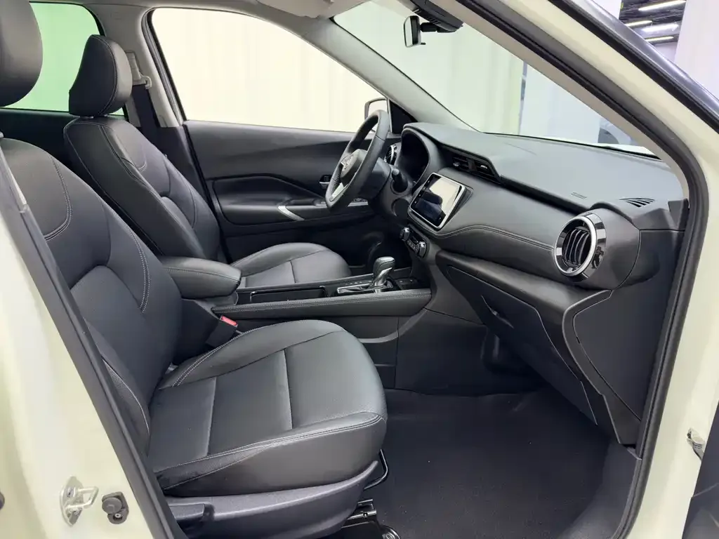 Nissan Kicks 2023 из CN, фото 2