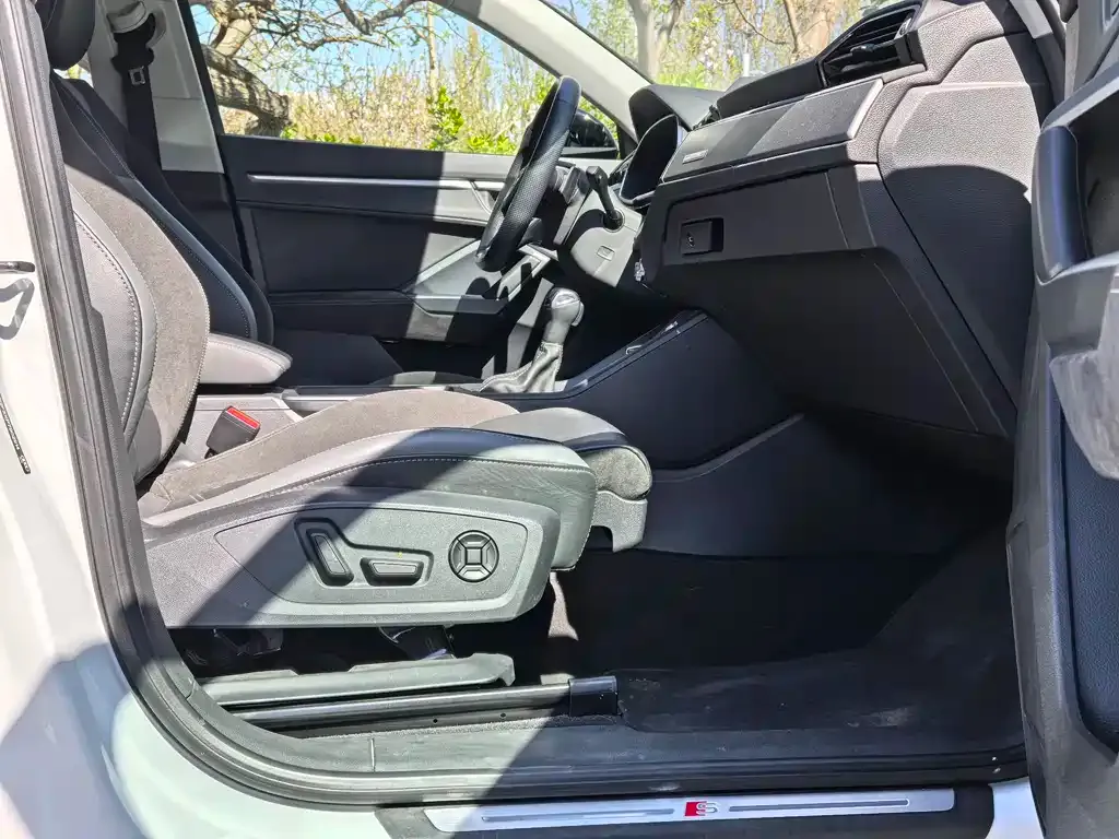 Audi Q3 Sportback — фото 5