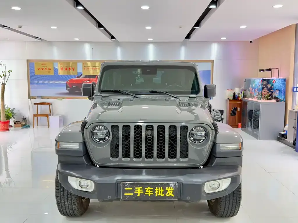 Jeep Wrangler PHEV 2022 из CN, фото 10