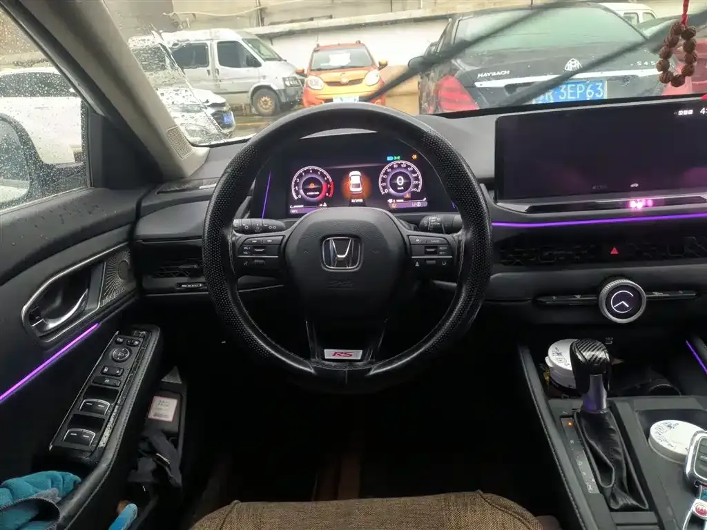 Honda Accord — фото 5