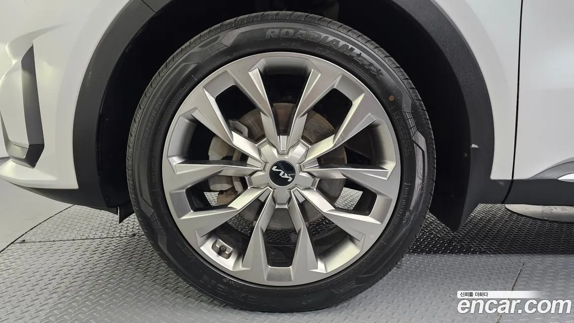 Kia Sorento — фото 10