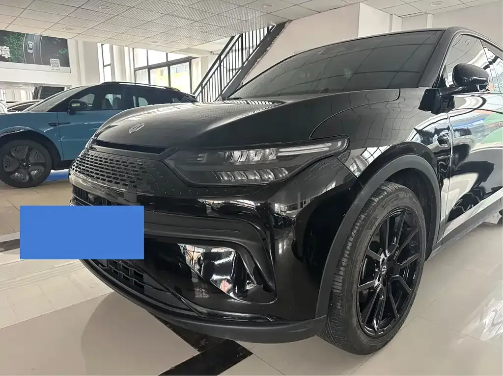 Leapmotor C11