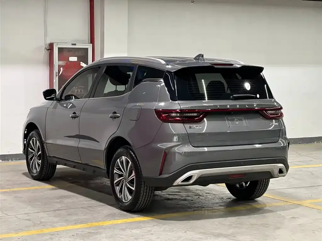 Geely Vision X6 — фото 9