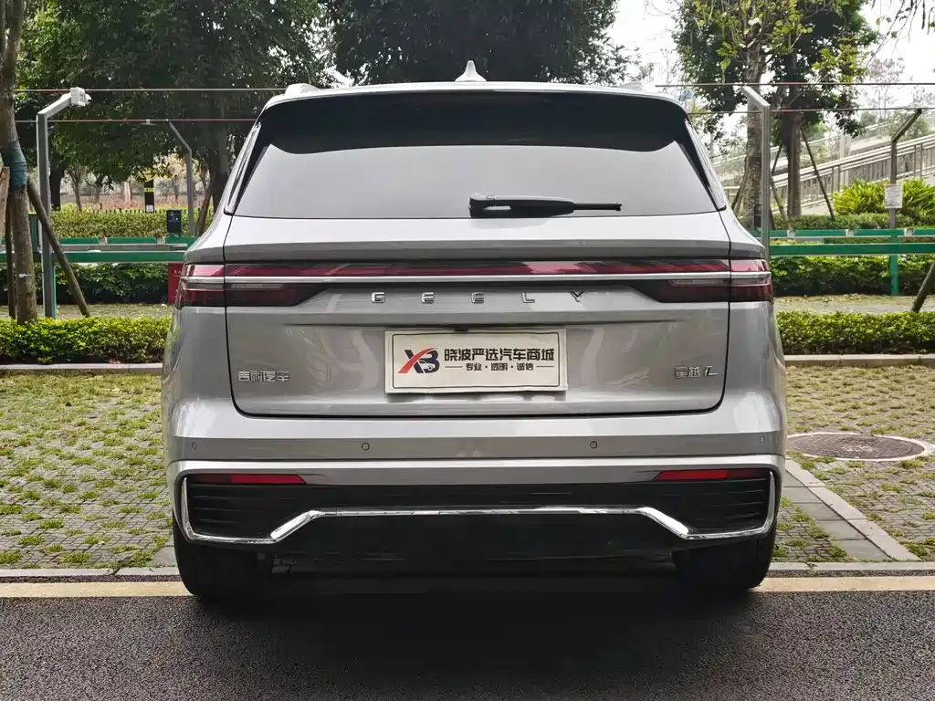 Geely Xingyue L — фото 7
