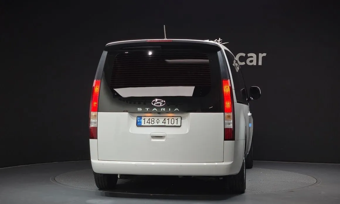Hyundai Staria — фото 2