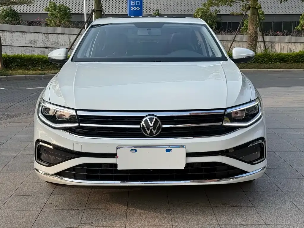 Volkswagen Bora 2023 из CN, фото 6