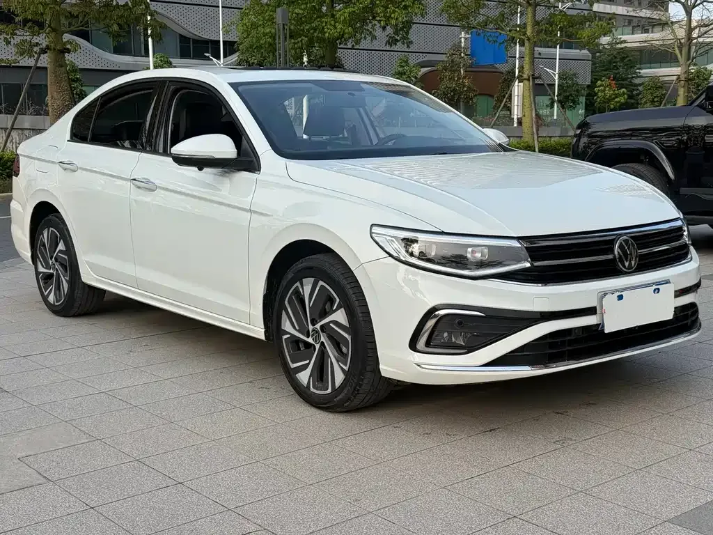Volkswagen Bora 2023 из CN, фото 10