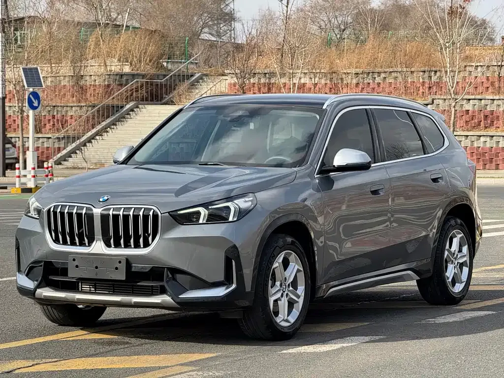 BMW X1 — фото 10
