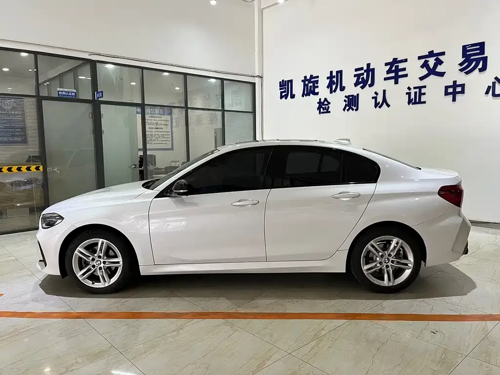 BMW 1 Series — фото 10