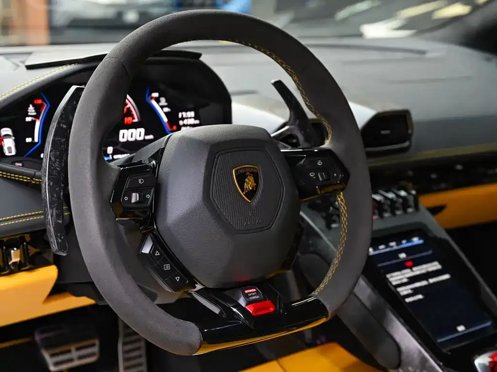 Lamborghini Huracan — фото 7