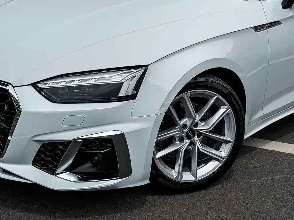 Audi A5 (Import) — фото 2