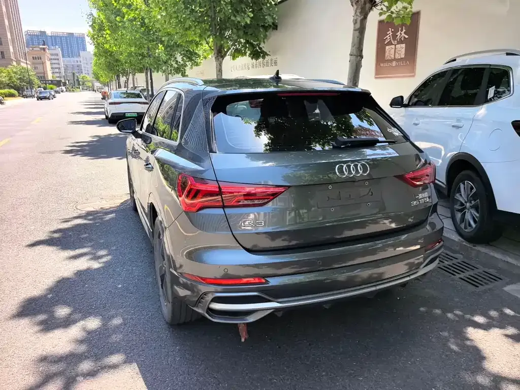 Audi Q3 — фото 5