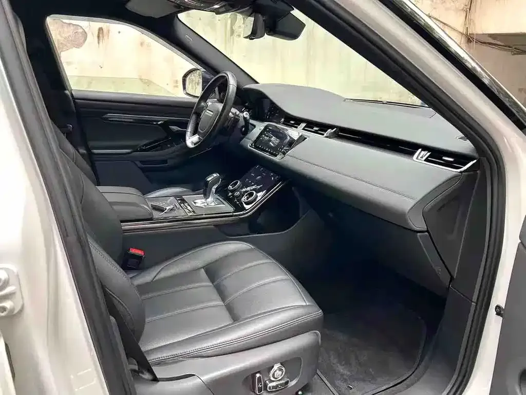 Land Rover Evoque — фото 4