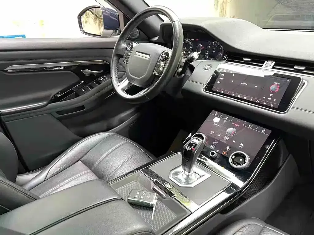 Land Rover Evoque — фото 3