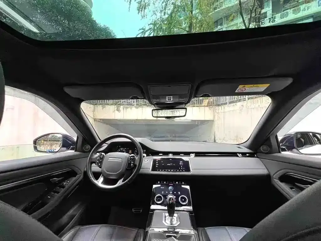 Land Rover Evoque — фото 5