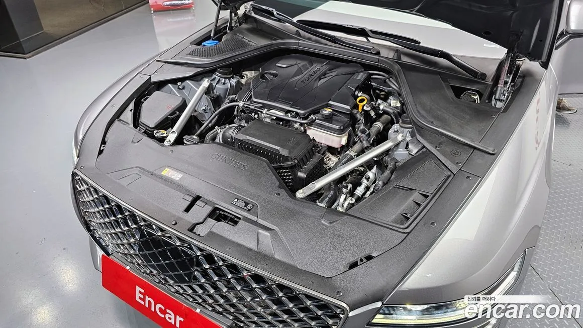 Genesis G80 — фото 10