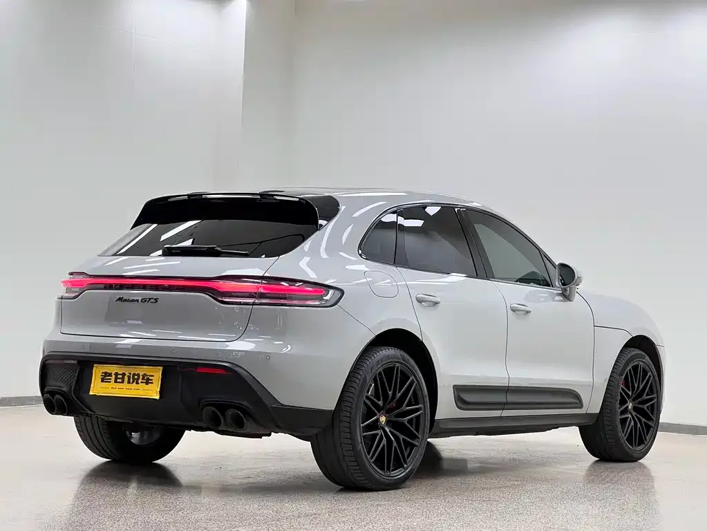 Porsche Macan — фото 6