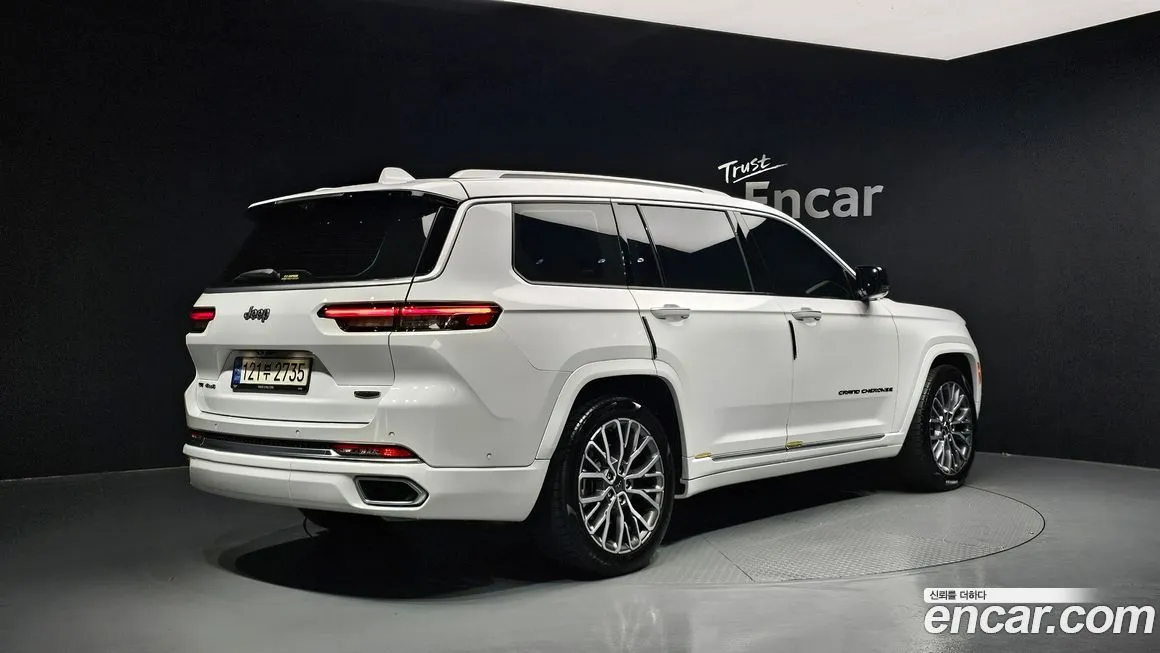 Jeep Cherokee — фото 2