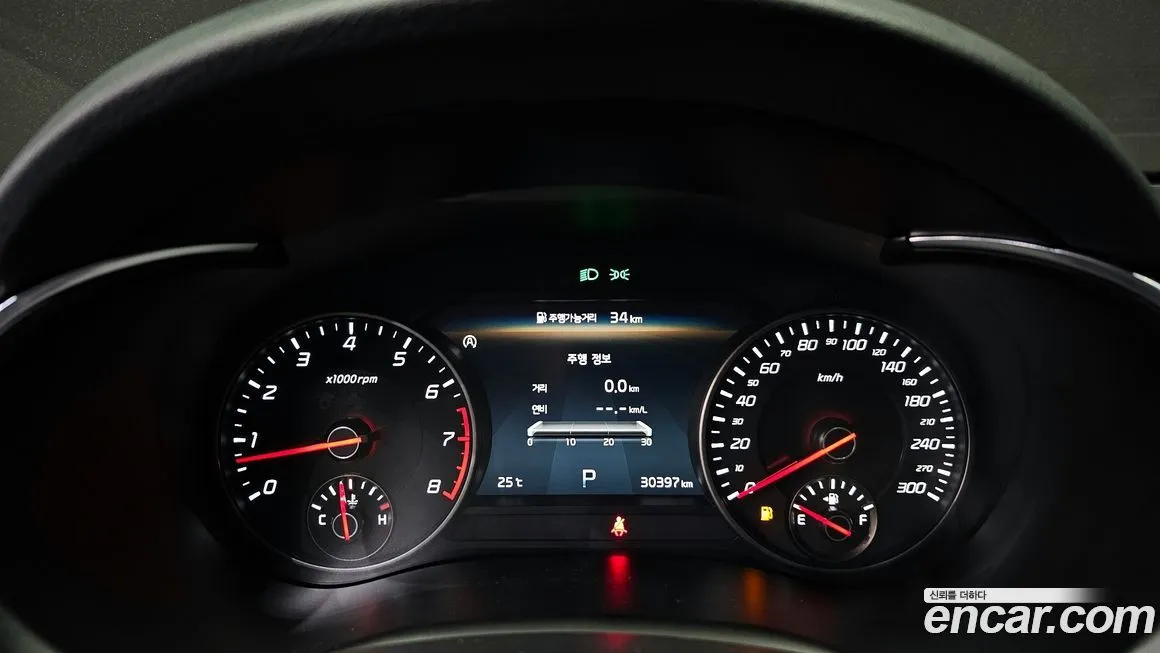 Kia Stinger 2023 из KR, фото 2