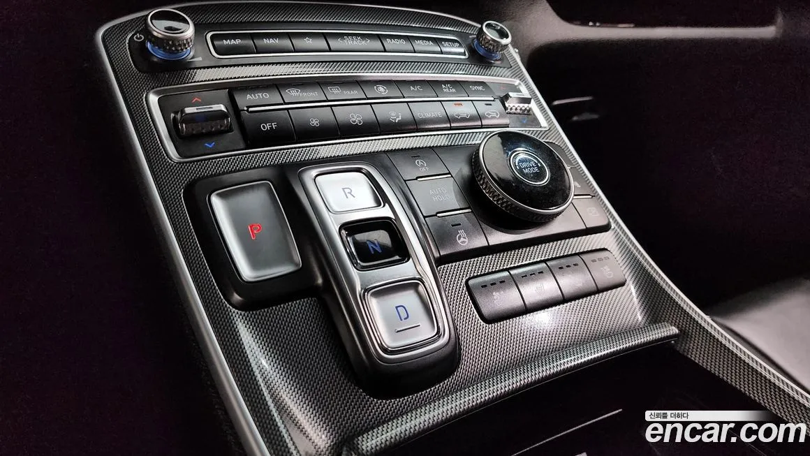 Hyundai Santafe — фото 9