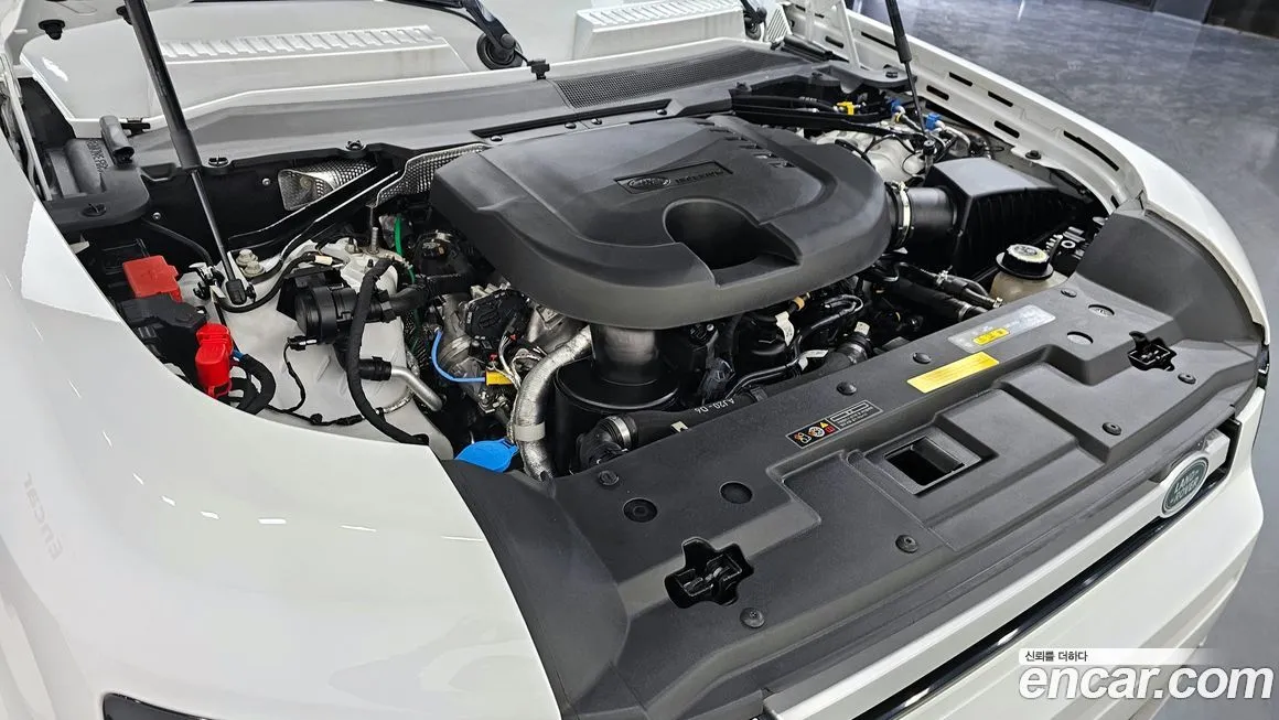 Land Rover Defender 2022 из KR, фото 7