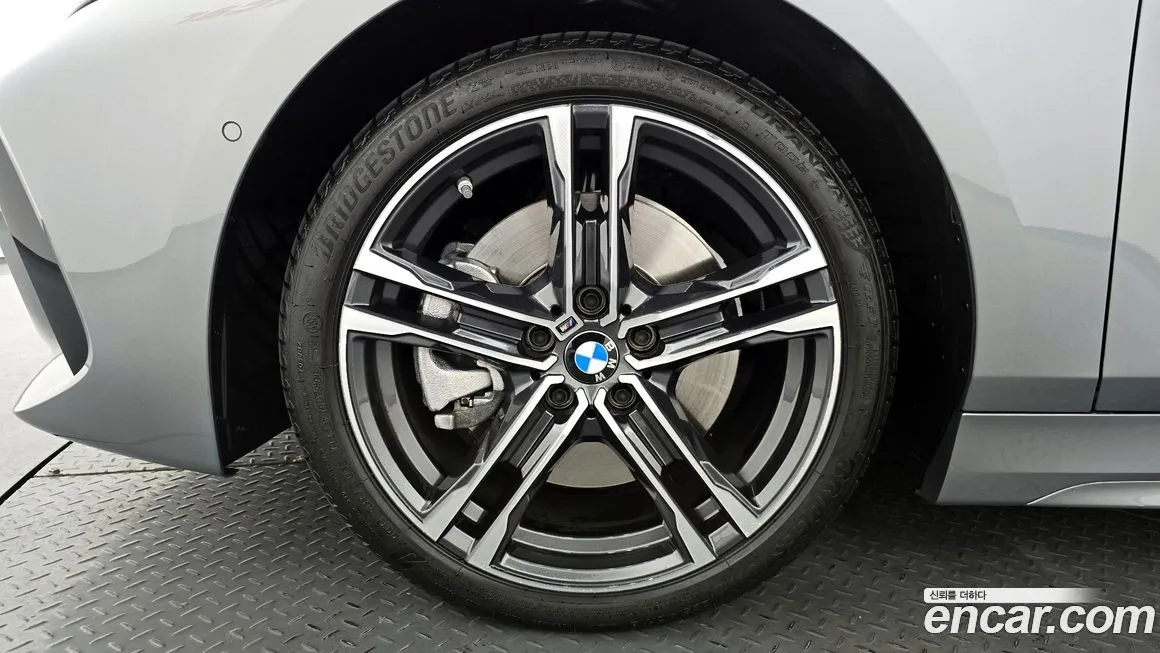 BMW 1-Series — фото 10