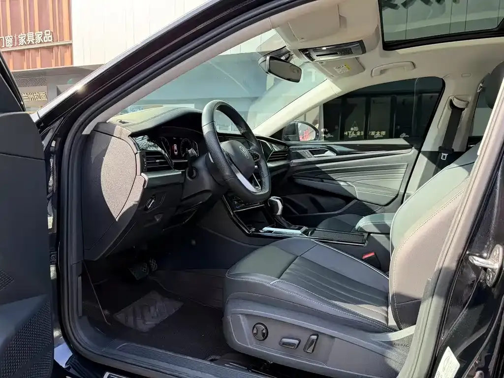 Volkswagen Passat — фото 3