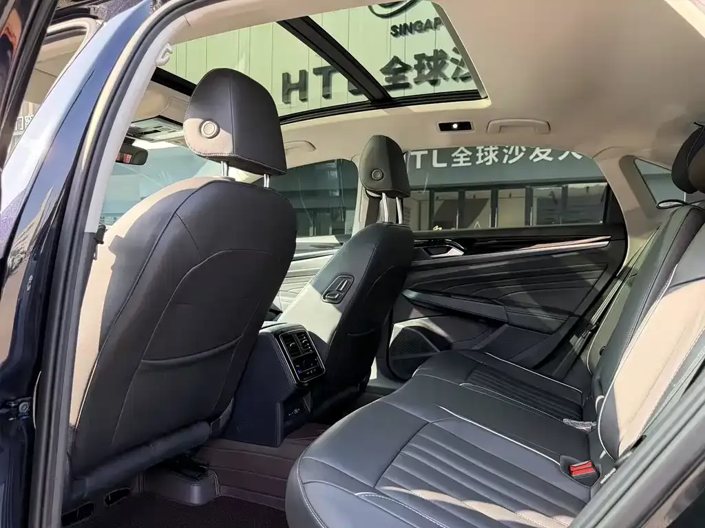 Volkswagen Passat — фото 2