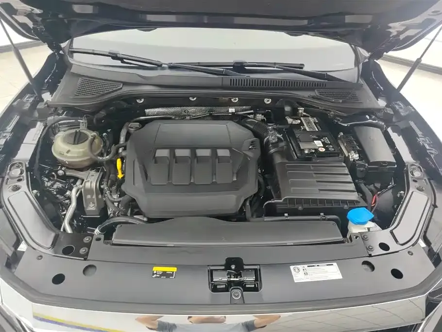 Volkswagen Passat — фото 9