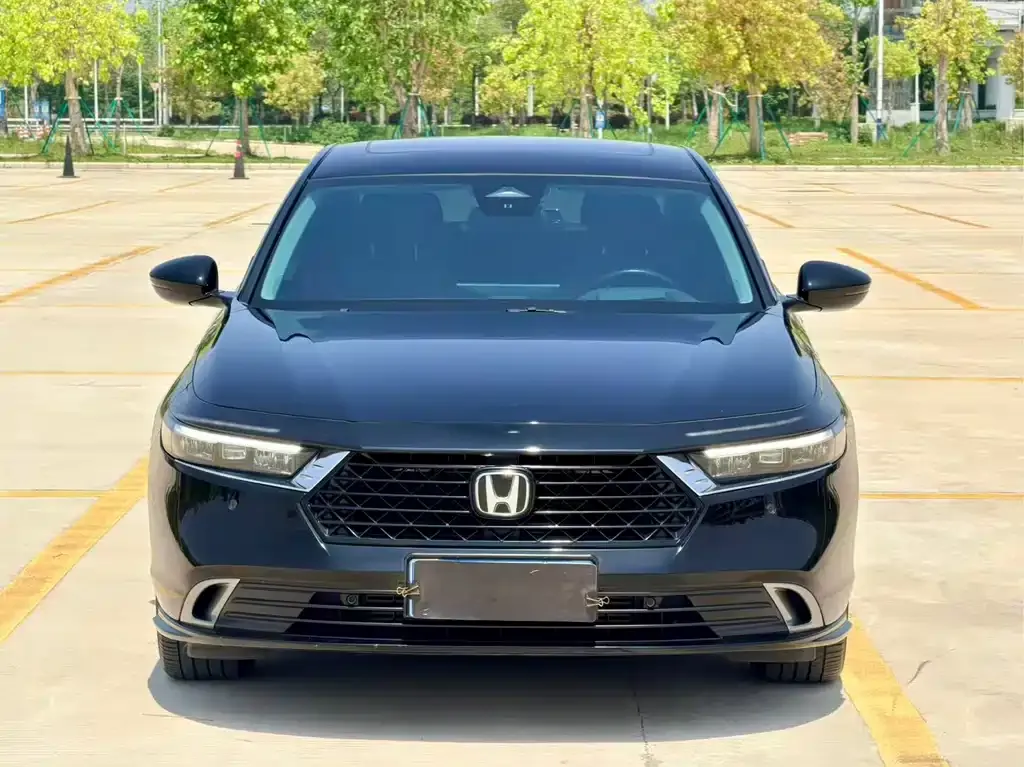 Honda Accord — фото 4