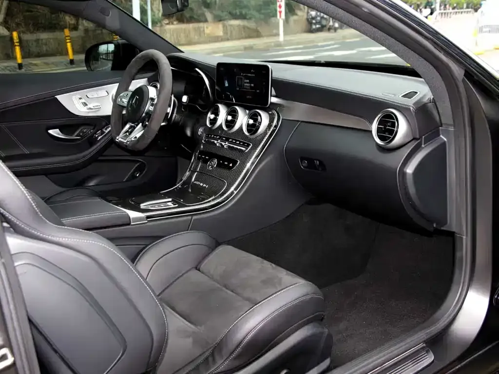 Mercedes-Benz C-Class AMG — фото 7