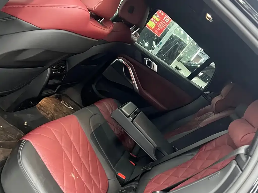 BMW X6 2023 из CN, фото 2