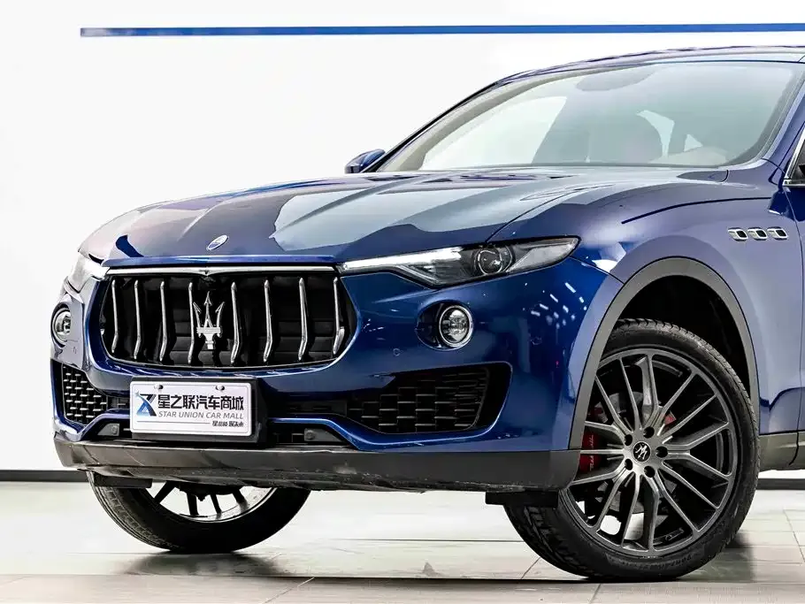 Maserati Levante — фото 9
