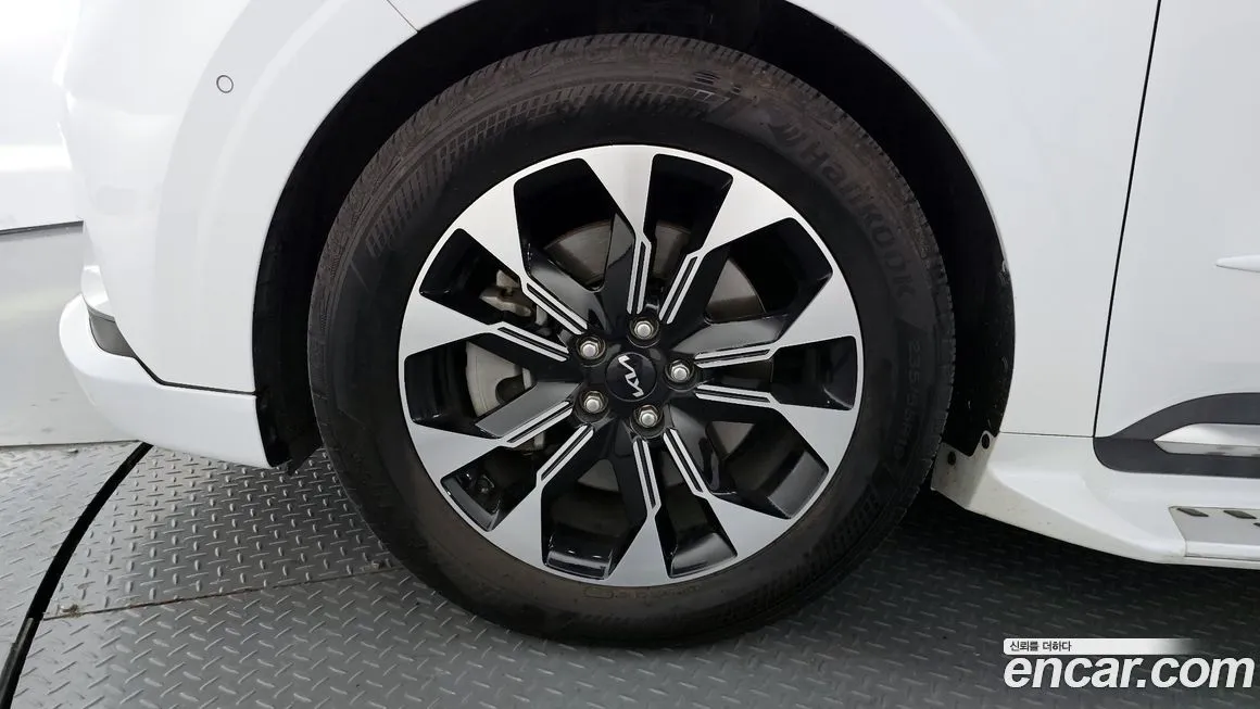 Kia Carnival 2023 из KR, фото 3