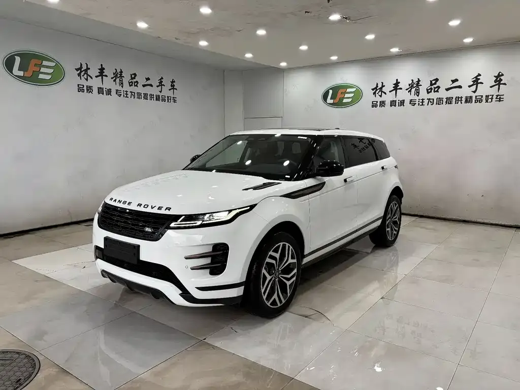 Land Rover Evoque — фото 1