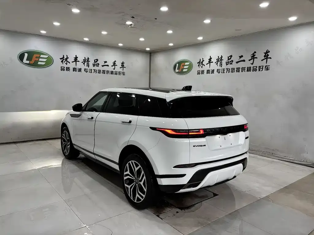 Land Rover Evoque — фото 6