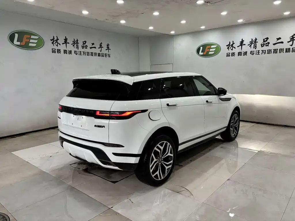 Land Rover Evoque — фото 9