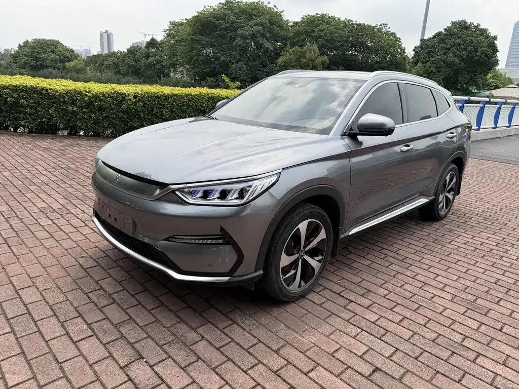 BYD PLUS New Energy — фото 1