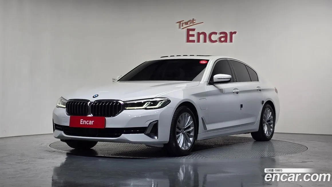 BMW 5-Series 2021 из KR, фото 1
