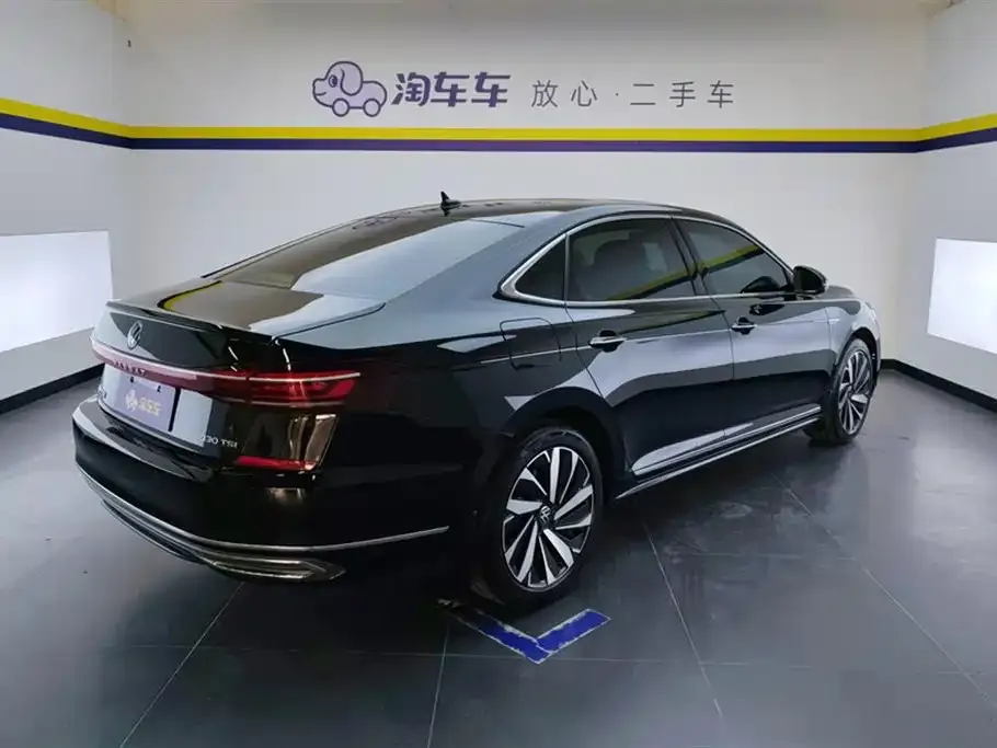 Volkswagen Passat — фото 4