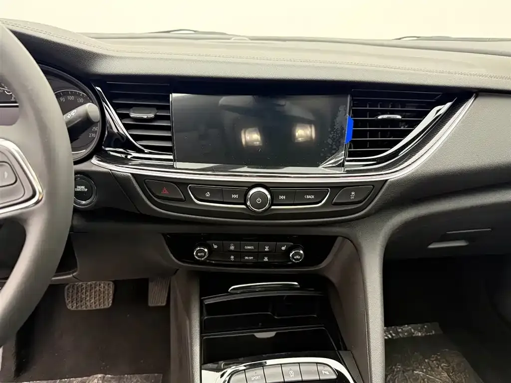 Buick Regal — фото 7