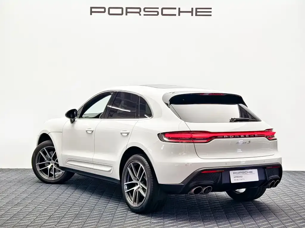 Porsche Macan — фото 9