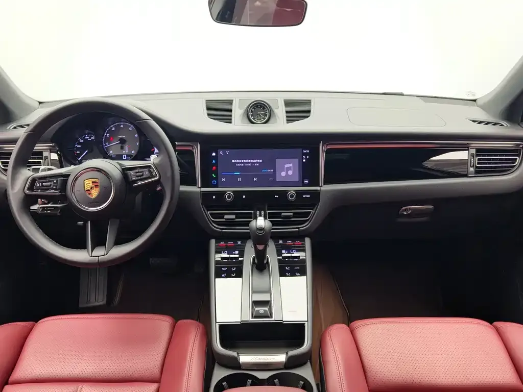 Porsche Macan — фото 8