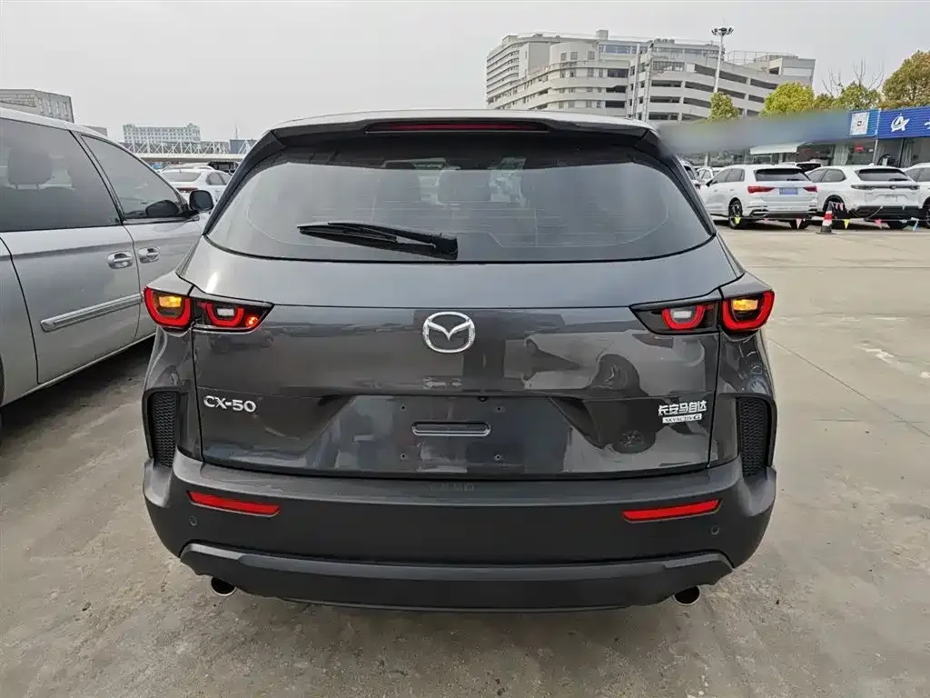 Mazda CX-50 2024 из CN, фото 2