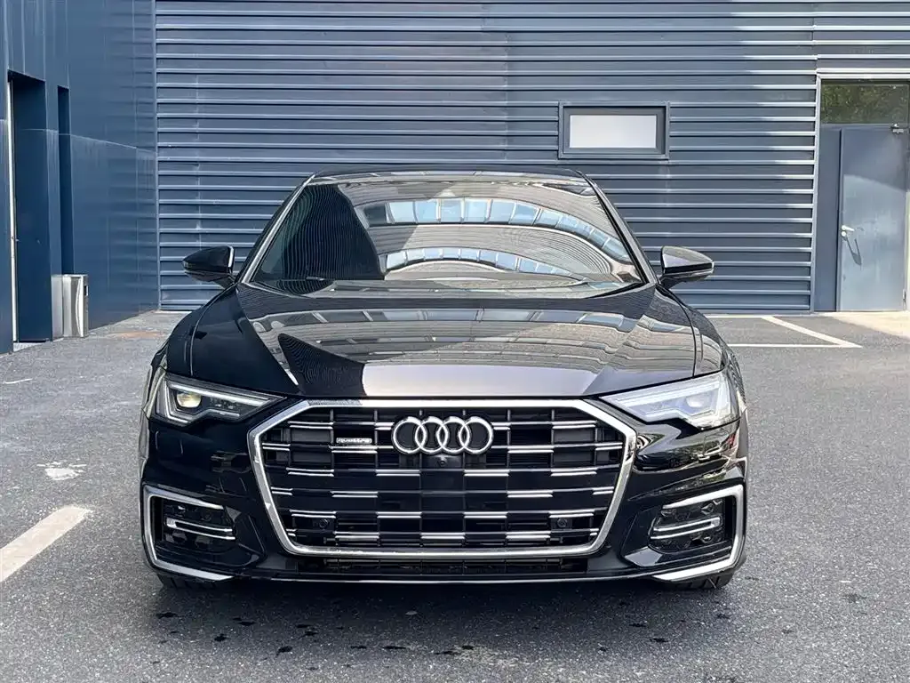 Audi A6L — фото 5