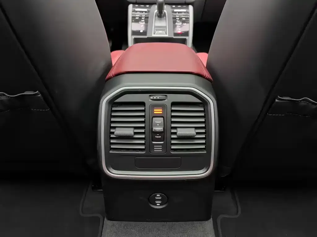 Porsche Macan — фото 2
