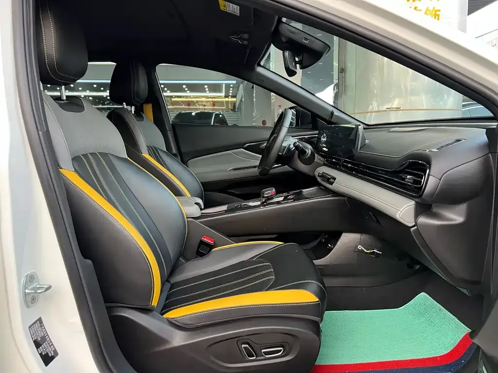 GAC Motor Shadow Leopard — фото 6